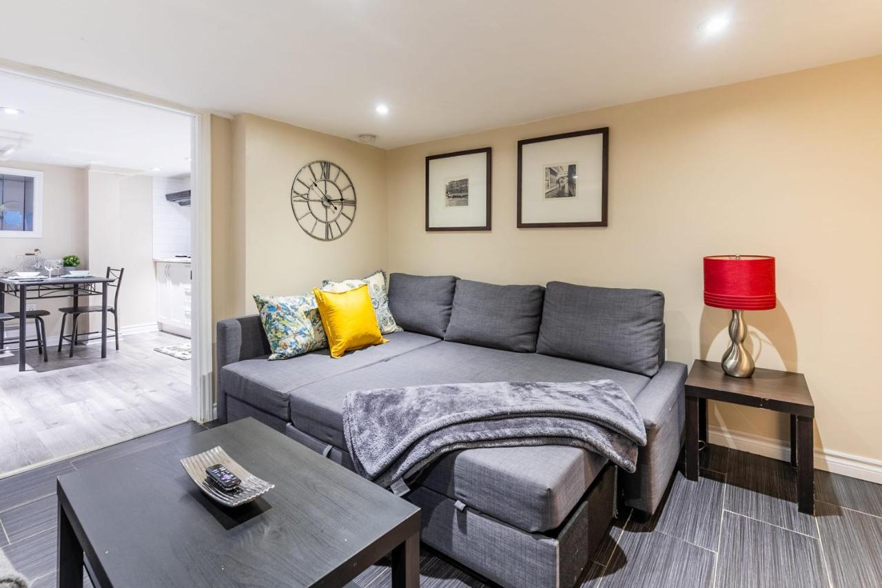 Newly Renovated - Cozy 1Br Apt With Netflix - Prime Location טורונטו מראה חיצוני תמונה
